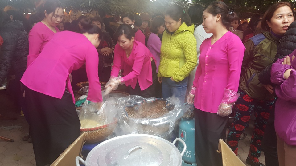 Hội thi nấu xôi nức tiếng Hà Nội - 3 Yêu cầu đầu tiên được người dân nấu xôi ở Phú Thượng đặt ra là ngon và an toàn vệ sinh thực phẩm.