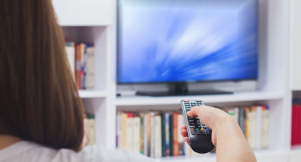Các nhà khoa học nói về nguy hiểm bất ngờ từ xem TV - 1 Các nhà khoa học nói về nguy hiểm bất ngờ từ xem TV - 1