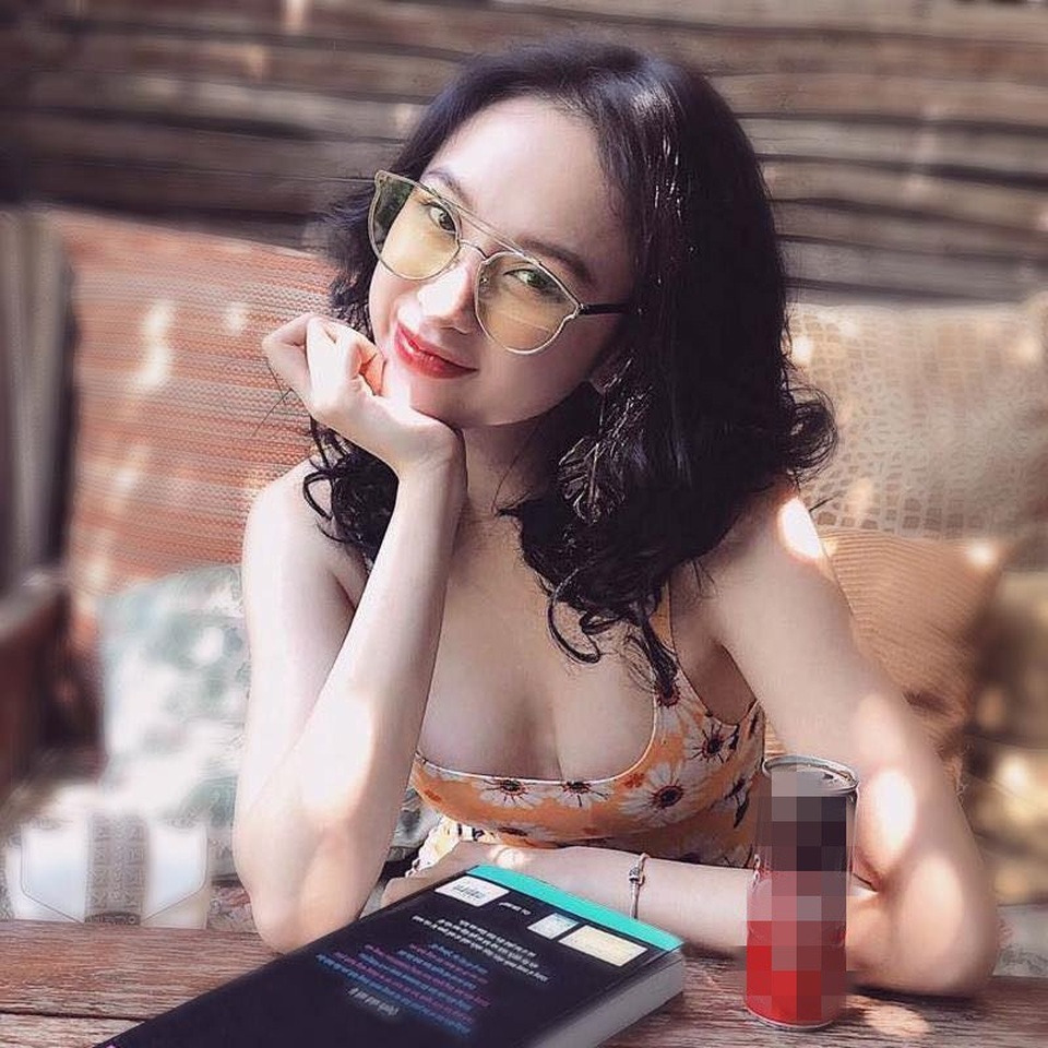 Sao Việt đua nhau diện thời trang thiếu vải, bán nude, sexy lấn át đầu xuân - 8