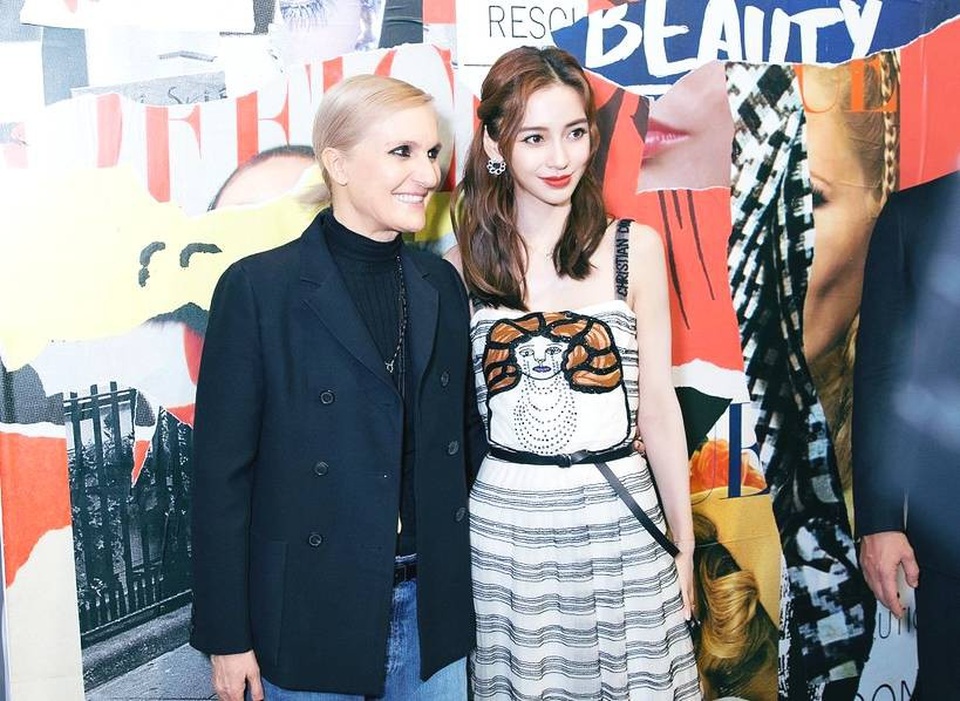 Huỳnh Hiểu Minh tổ chức sinh nhật cho vợ tại Paris - 11