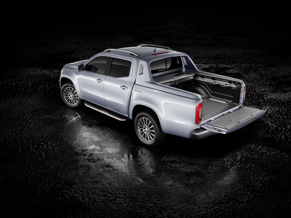 Mercedes-Benz X-Class thêm phiên bản động cơ V6 - 4 Mercedes-Benz X-Class thêm phiên bản động cơ V6 - 4