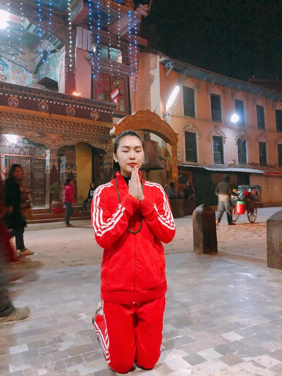 Tại đây, Tường Linh đã quyết tâm đi liên tục và chỉ ngủ khoảng 2 tiếng để sớm hoàn thành trọn vẹn hành trình 45 km lúc 8 giờ tối.