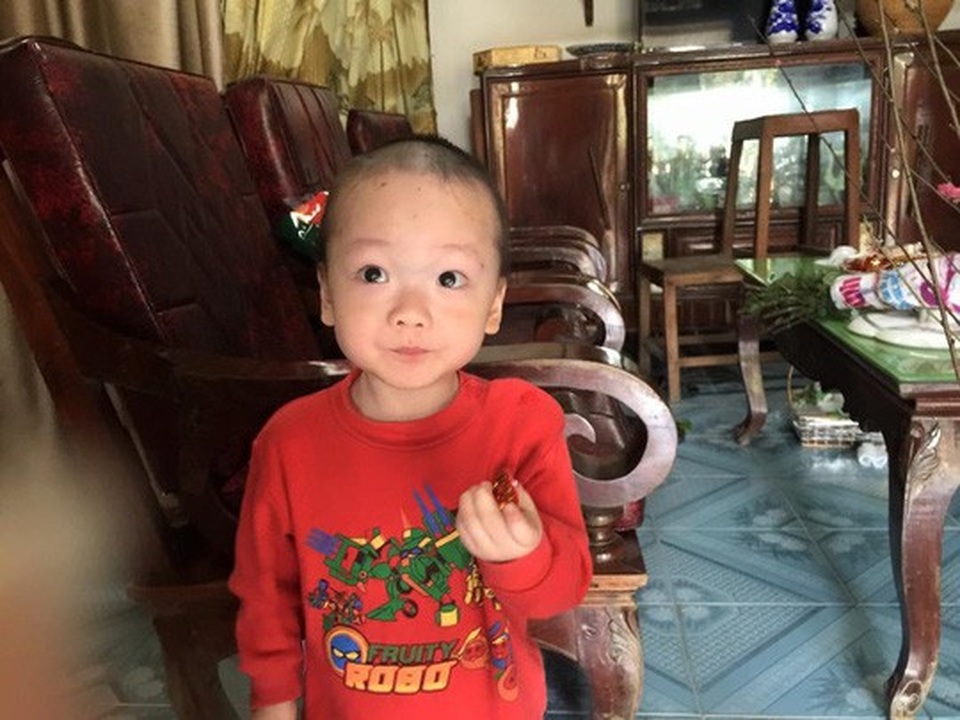 Con trai được thiếu uý ung thư nhường sự sống trong vòng tay Bộ trưởng Y tế - 8 Con trai được thiếu uý ung thư nhường sự sống trong vòng tay Bộ trưởng Y tế - 8