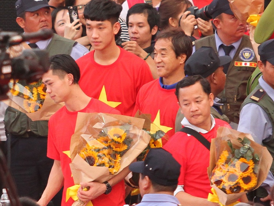 HLV Park Hang Seo: “Tôi không ngờ người Việt Nam yêu mến tôi đến vậy!” - 9 Công Phượng vẫn nhận được nhiều sự chú ý