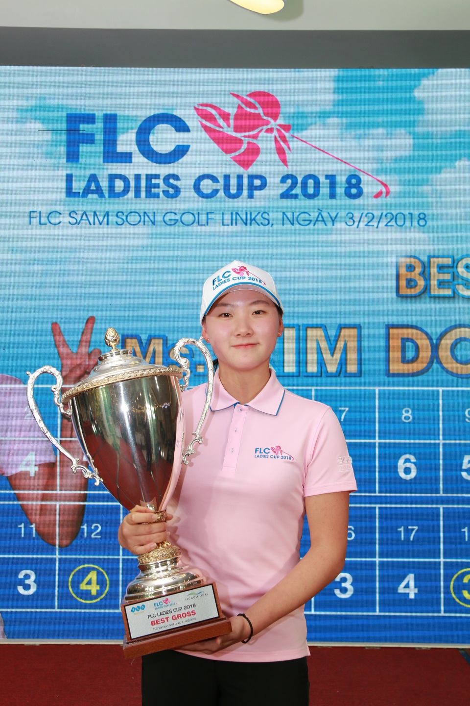 Gôn thủ 17 tuổi người Hàn Quốc vô địch giải FLC Ladies Cup 2018 - 2
Gôn thủ Kim Do Yeon năm nay 17 tuổi, chuẩn bị bước sang tuổi 18.