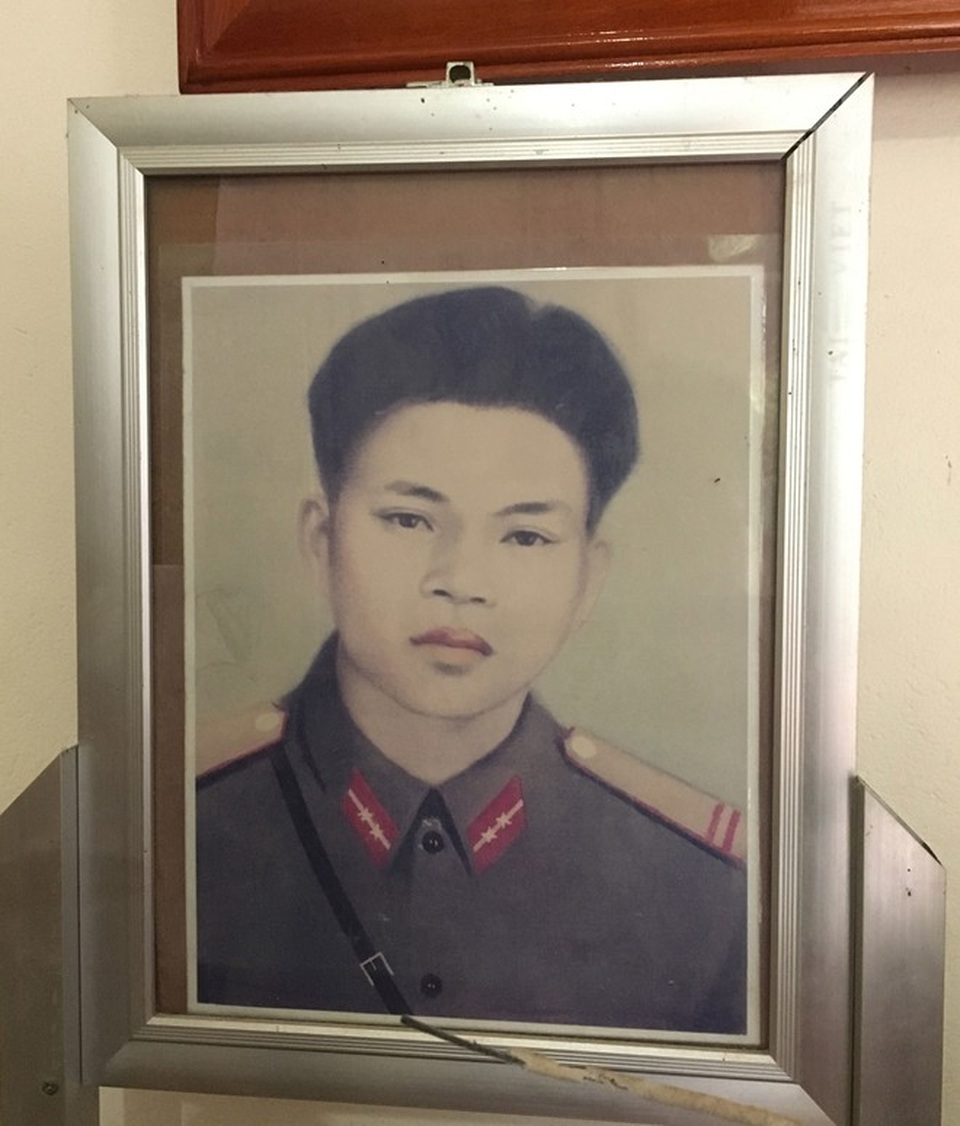 Bức di ảnh của liệt sỹ Huỳnh.