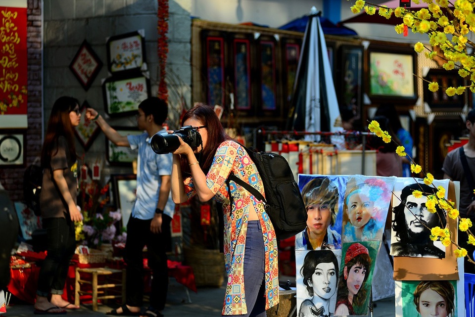 Đây cũng là dịp để những người mê chụp ảnh săn khoảnh khắc đẹp.