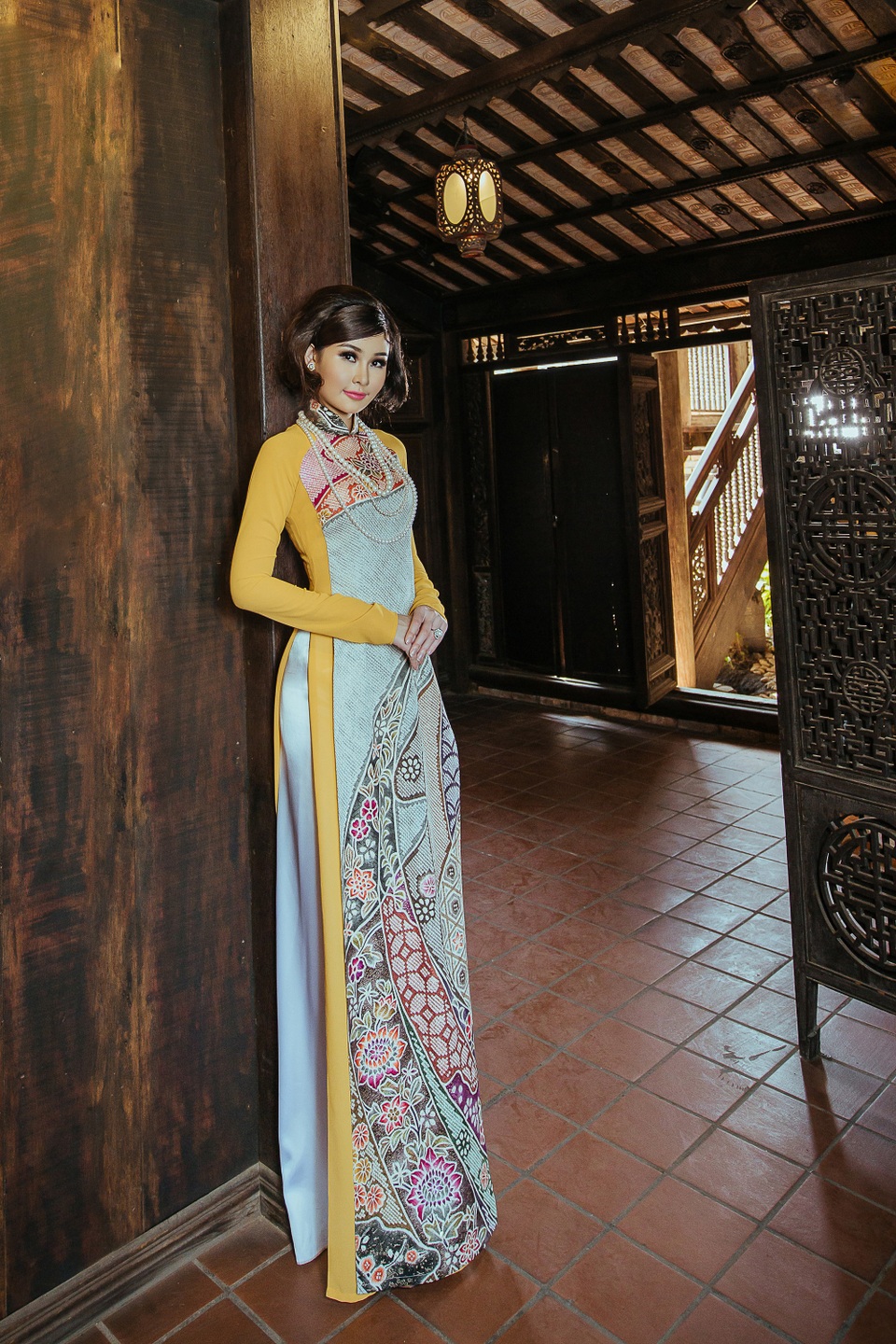 Lê Âu Ngân Anh “bung lụa” sau cú sốc bị đòi tước vương miện - 3 Lê Âu Ngân Anh “bung lụa” sau cú sốc bị đòi tước vương miện - 3