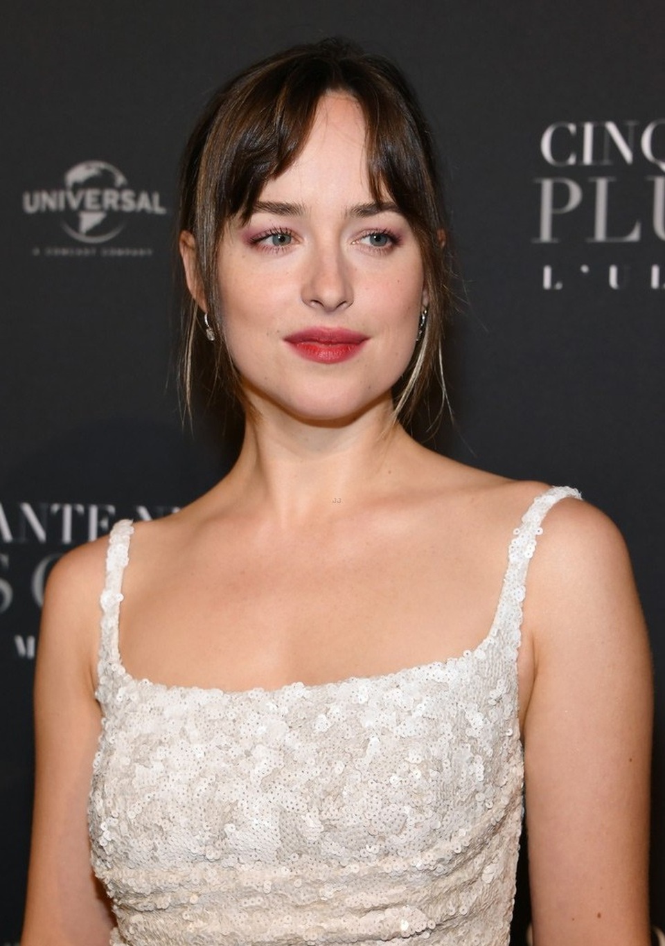 Cặp đôi "50 sắc thái" đẹp đôi và sành điệu tại Paris - 9 Cặp đôi "50 sắc thái" đẹp đôi và sành điệu tại Paris - 9