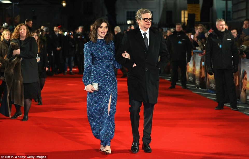 Sao "Xác ướp Ai cập" trẻ đẹp ở tuổi 47 - 17 Sao "Xác ướp Ai cập" trẻ đẹp ở tuổi 47 - 17