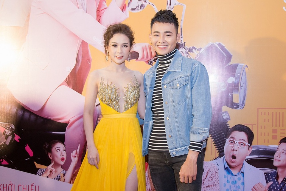 Đóng vai phụ, quán quân Cười xuyên Việt Nguyễn Anh Tú vẫn gây chú ý - 3 Đóng vai phụ, quán quân Cười xuyên Việt Nguyễn Anh Tú vẫn gây chú ý - 3