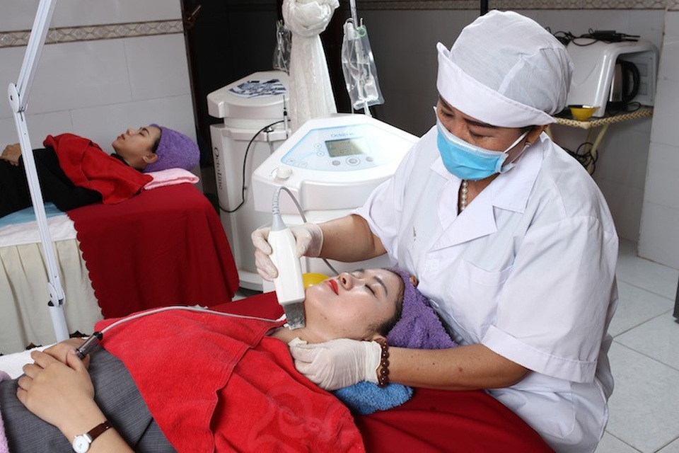 Sở hữu lò bún tươi trăm tỷ, nữ doanh nhân bỏ triệu đô đặt cược vào xu hướng Spa trị liệu - 5 Sở hữu lò bún tươi trăm tỷ, nữ doanh nhân bỏ triệu đô đặt cược vào xu hướng Spa trị liệu - 5