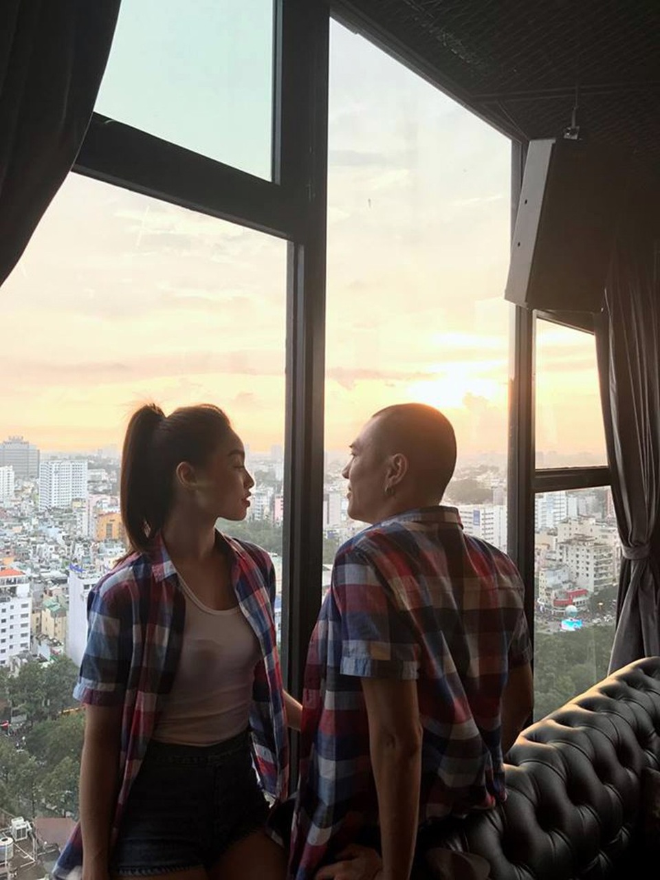 Bước nhảy tình yêu của cặp đôi “Mây - Núi” - 2
Cặp đôi có cùng niềm đam mê với nhảy múa, có phong cách nhảy và gu thời trang rất tương đồng.
