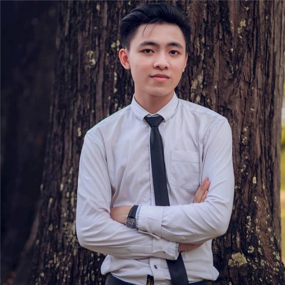 Dịch cabin - Nghề "hại não" - 2
Nguyễn Minh Tiến (cựu sinh viên trường ĐH Ngoại thương, Cơ sở 2, TP. HCM).