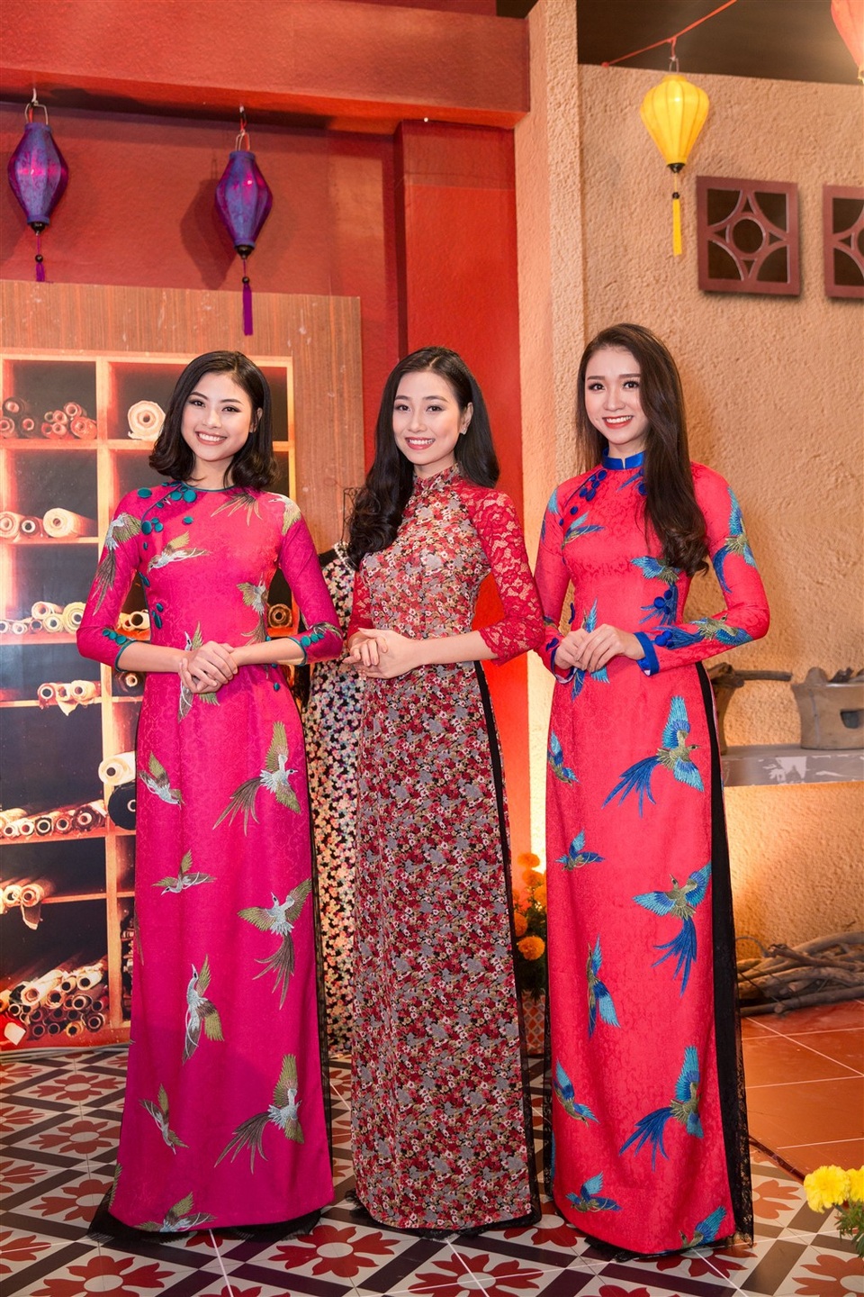 Dàn mỹ nhân đọ dáng với áo dài “Tết hồi đó” - 10 Đào Thị Hà, Kiều Vỹ, Như Thủy