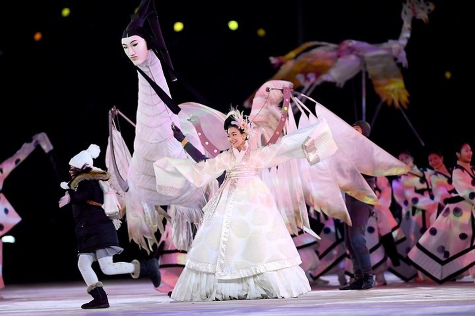 Lễ khai mạc Olympic mùa Đông 2018 hoành tráng, rực rỡ sắc màu - 11 Màn biểu diễn múa dân gian Hàn Quốc trong lễ khai mạc