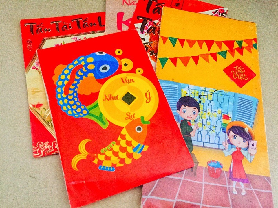 Lì xì Tết có còn là nét đẹp văn hoá hay đã biến tướng? - 2 Phong bao lì xì đầu năm mang may mắn