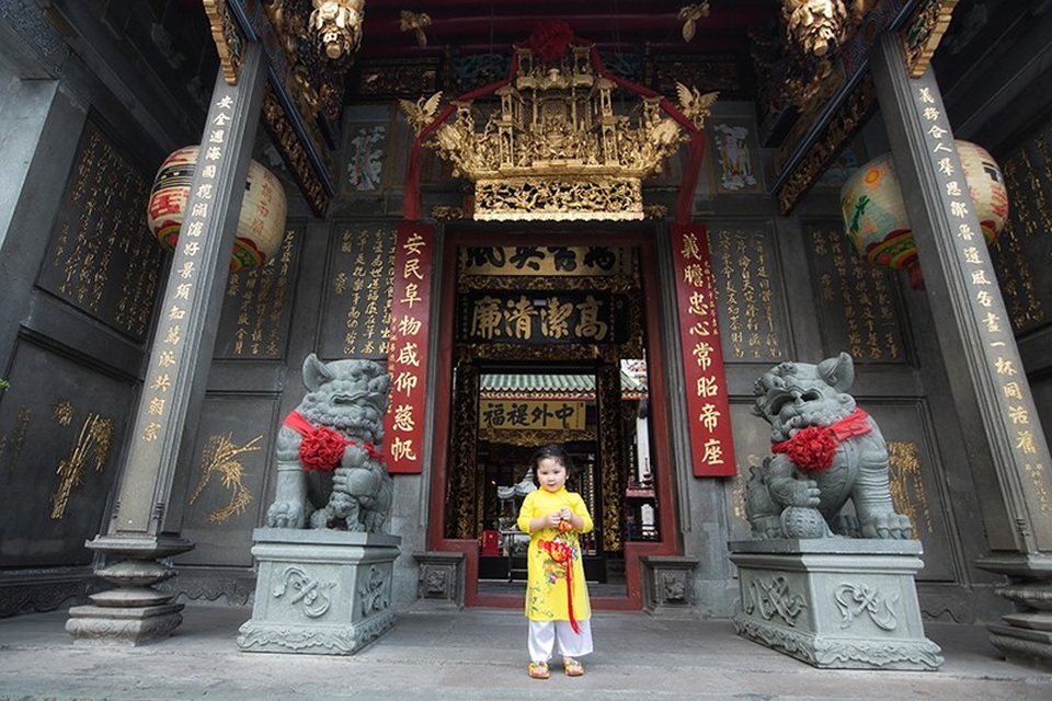 Đi chùa đầu xuân cùng cô bé đáng yêu Mimi - 11 Đi chùa đầu xuân cùng cô bé đáng yêu Mimi - 11
