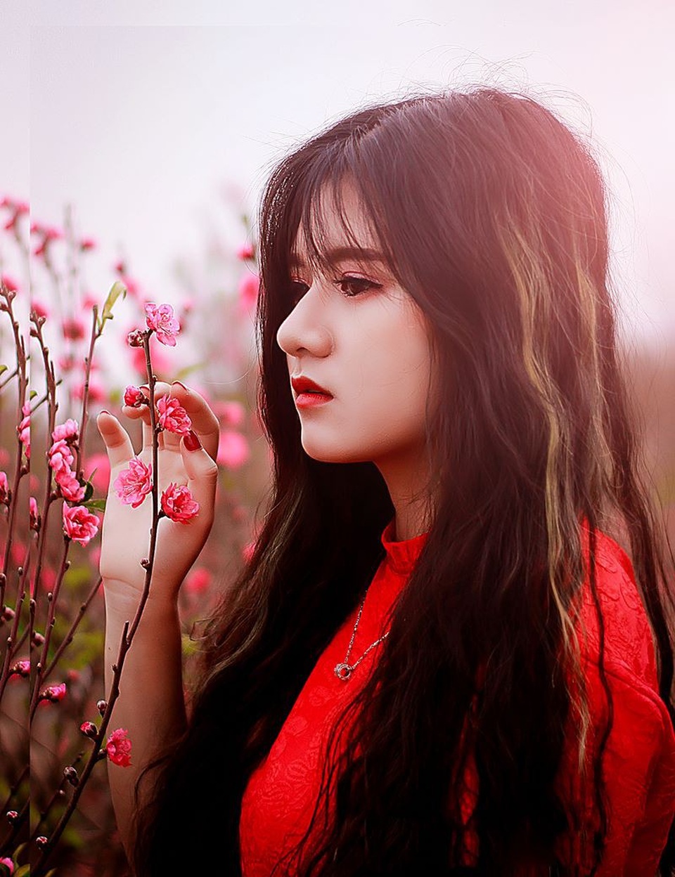 Từng tự ti vì mũm mĩm, nữ sinh xứ Nghệ “lột xác” trong bộ ảnh đón Xuân - 7 Từng tự ti vì mũm mĩm, nữ sinh xứ Nghệ “lột xác” trong bộ ảnh đón Xuân - 7