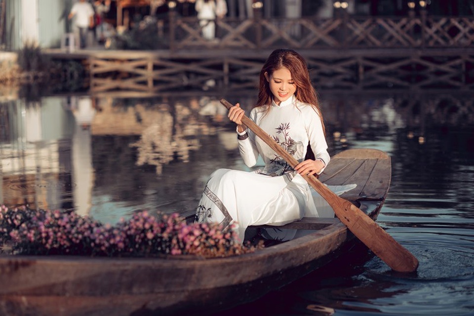 Thiếu nữ Gia Lai khoe sắc dưới nắng Xuân - 10 Thiếu nữ Gia Lai khoe sắc dưới nắng Xuân - 10