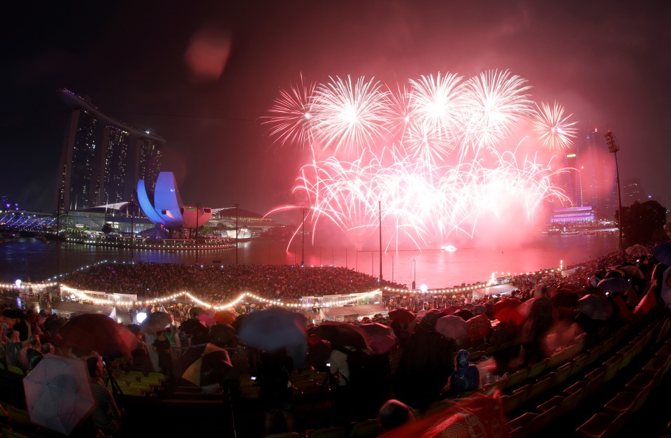 Thế giới mở "đại tiệc" pháo hoa đón năm 2018 - 8
(Ảnh: Reuters)