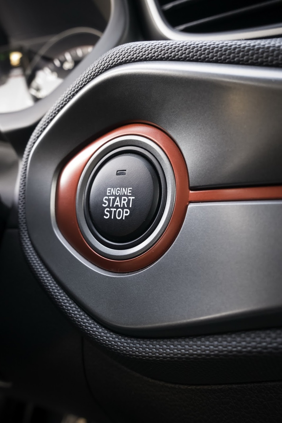 Hyundai Veloster thế hệ mới - Không bớt "dị" - 13