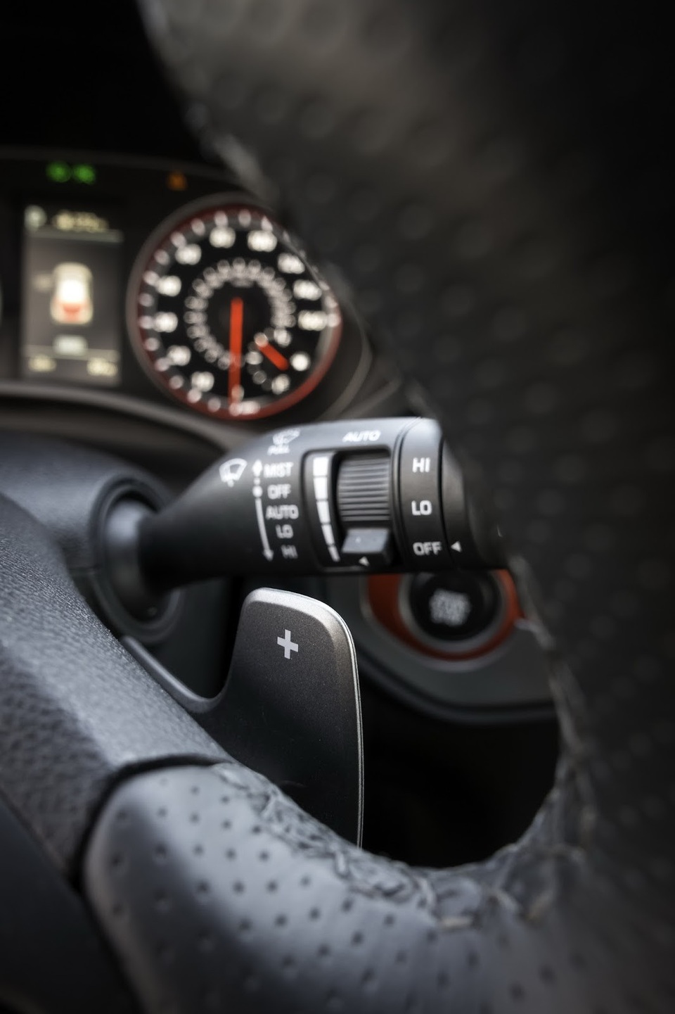 Hyundai Veloster thế hệ mới - Không bớt "dị" - 15