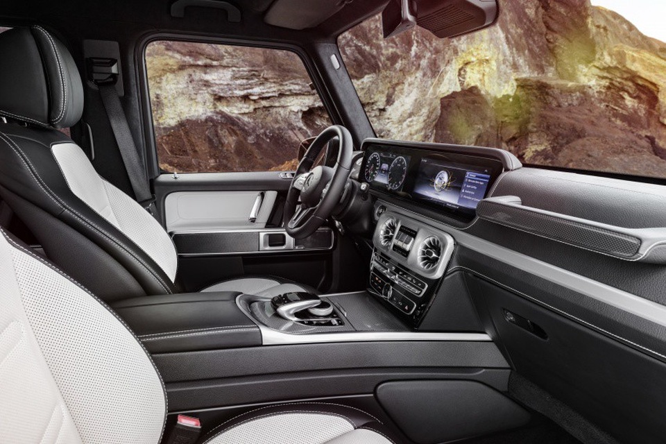 "Khủng long" G-Class thế hệ mới chính thức trình làng - 12 "Khủng long" G-Class thế hệ mới chính thức trình làng - 12