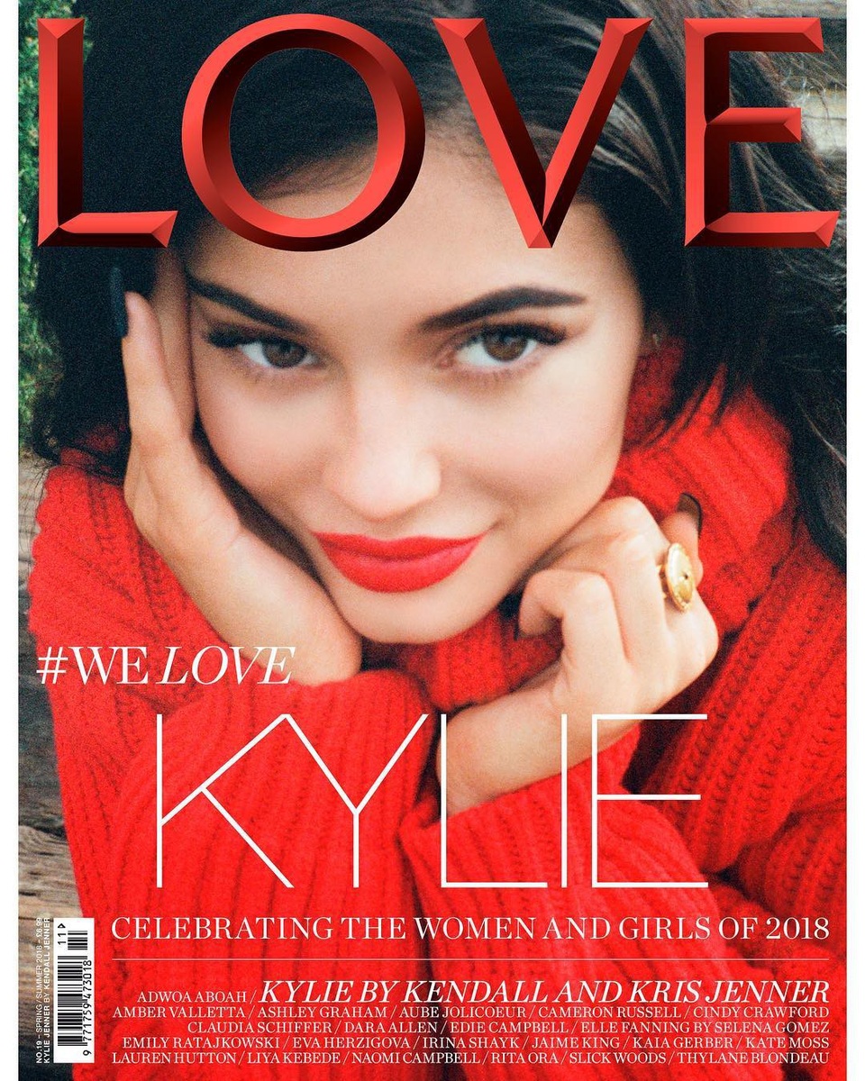 Kylie Jenner sẽ không thông báo tin bầu bí - 5
Ngôi sao truyền hình thực tế này hiện chỉ ở nhà xem TV và mua sắm đồ dành cho em bé qua mạng