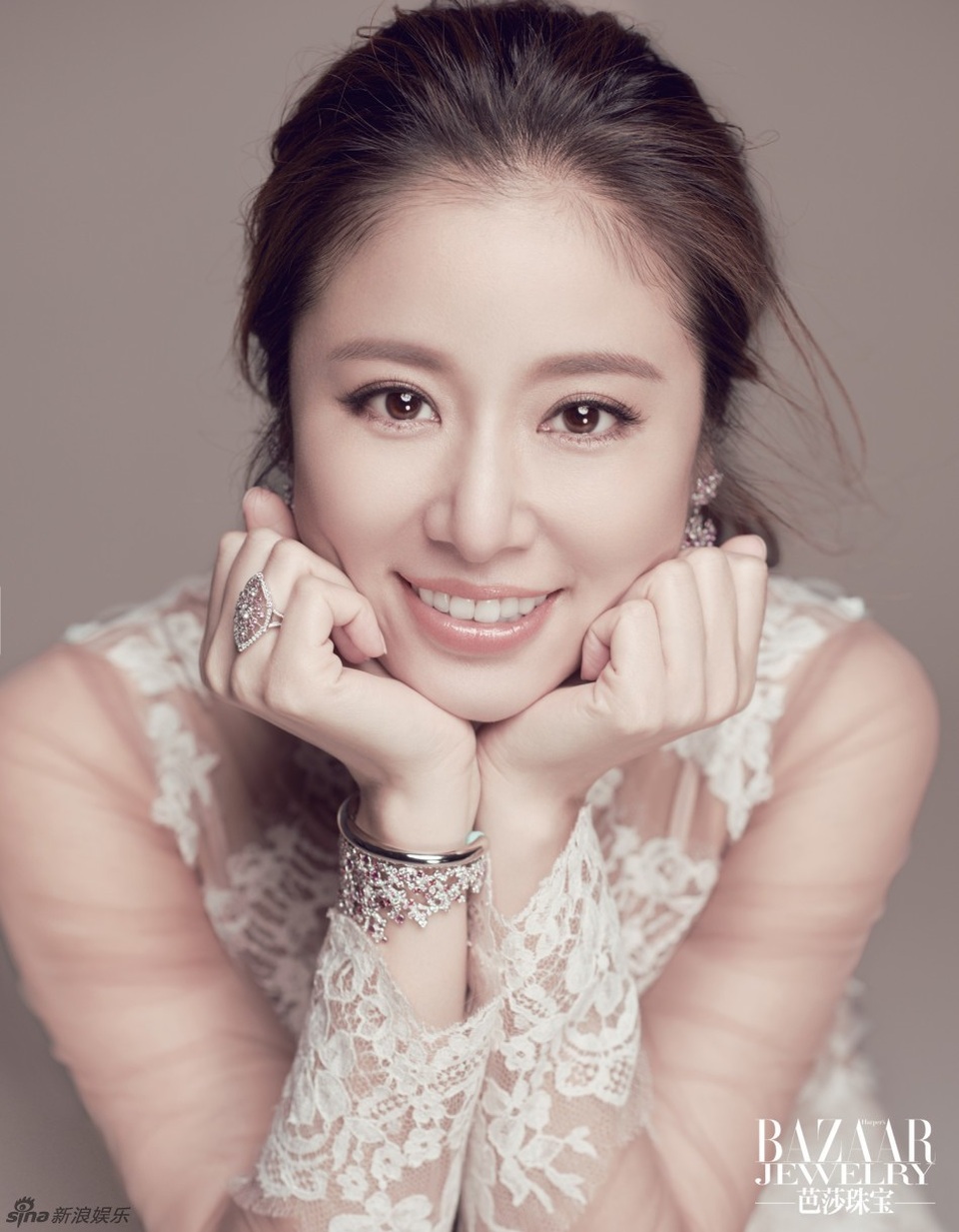 Triệu Lệ Dĩnh vào vai nàng Lục Y Bình trong “Tân dòng sông ly biệt” - 7 Triệu Lệ Dĩnh vào vai nàng Lục Y Bình trong “Tân dòng sông ly biệt” - 7