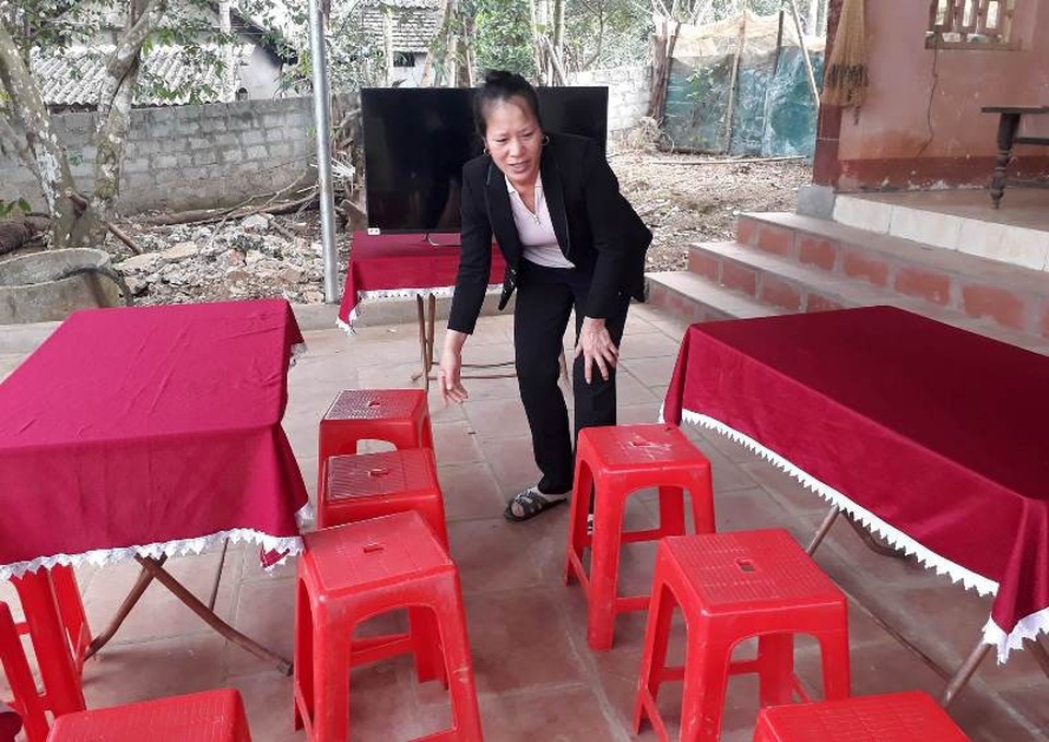 Không khí "nóng" dần lên tại gia đình thủ môn Bùi Tiến Dũng - 8 Chiếc tivi màn hình cỡ lớn nơi miền quê nghèo đã sẵn sàng trước trận đấu để phục vụ bà con