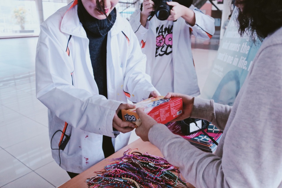 Chung tay trao Tết muộn yêu thương - 2