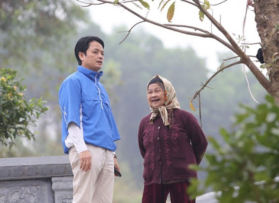 Minh Chuyên: “Tôi sợ hãi tột cùng nếu một ngày mẹ không còn” - 2 Tác giả bài hát, anh Nguyễn Đức Hưởng và mẹ của mình- nhân vật có thật trong ca khúc Mẹ ơi! Mẹ không được chết.