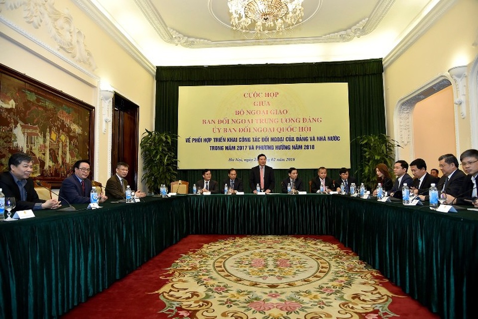 Cuộc họp giữa Bộ Ngoại giao, Ban Đối ngoại Trung ương và Ủy ban Đối ngoại Quốc hội, chiều 28/2