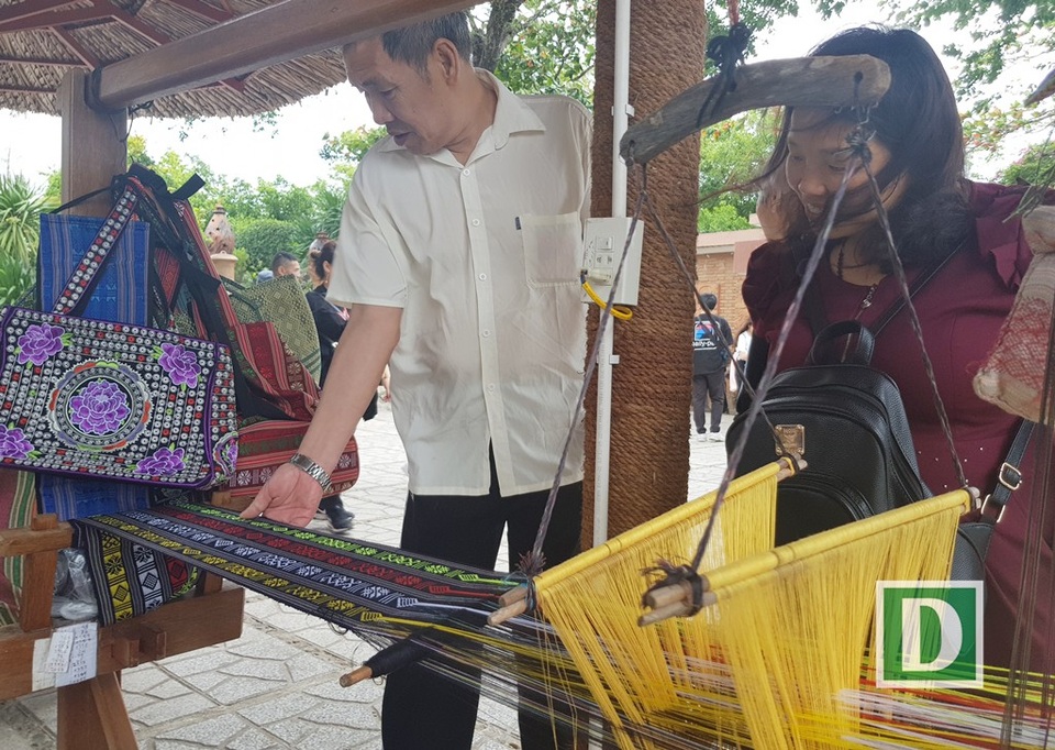 Nét đẹp Chăm trong không gian tháp cổ nghìn tuổi - 8 Nét đẹp Chăm trong không gian tháp cổ nghìn tuổi - 8