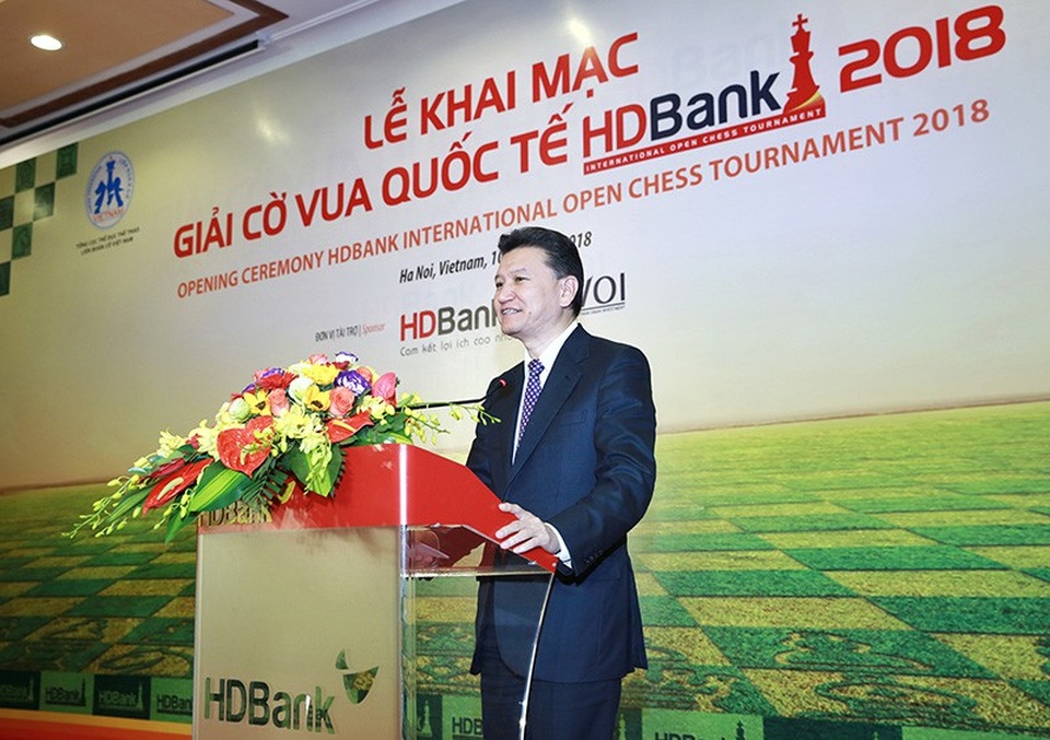 Lê Quang Liêm sáng cửa vô địch tại giải cờ vua quốc tế 2018 - 2
Chủ tịch Liên đoàn Cờ vua thế giới (FIDE) Kirsan llyumzhiov phát biểu trong lễ khai mạc