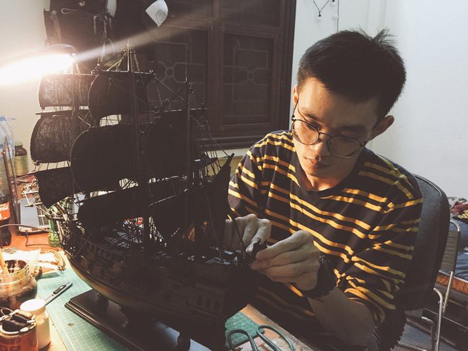 Chát đắng khởi nghiệp: Người thu triệu USD, kẻ dẹp tiệm đổi nghề - 2
Với những tác phẩm nghệ thuật từ phế liệu, Quang Huy có thể bán với giá rất cao