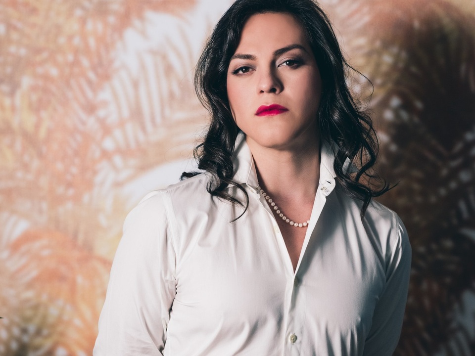 Nữ diễn viên người Chile - Daniela Vega (28 tuổi)