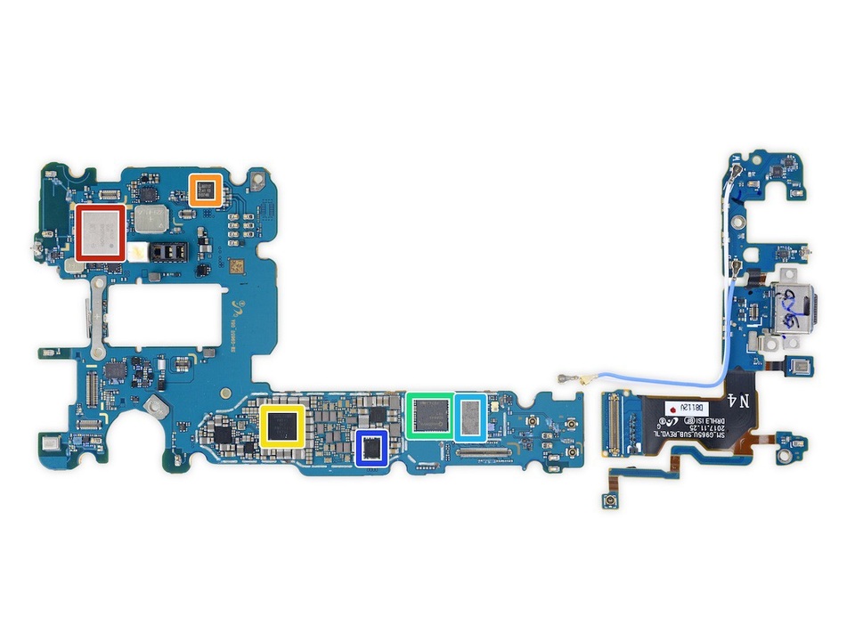"Mổ xẻ" Galaxy S9+ sản xuất ở Việt Nam - 19 Màu đỏ là chip Wifi/Bluetooth của Murata, màu cam chip NFC NXP 80T17...