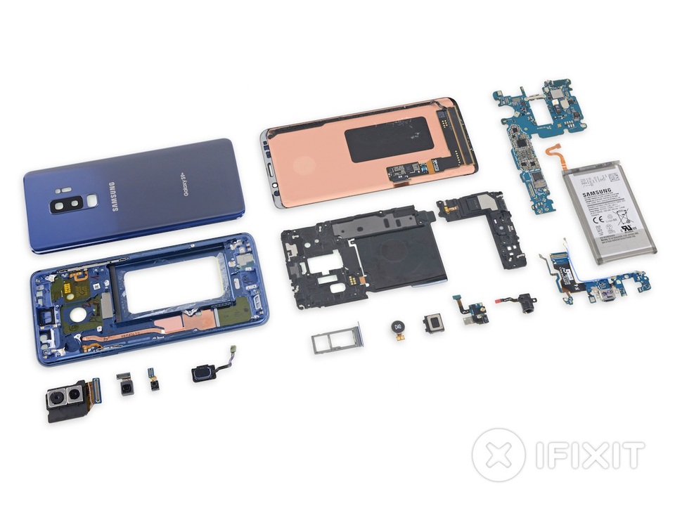 "Mổ xẻ" Galaxy S9+ sản xuất ở Việt Nam - 1 Tất cả linh kiện của Galaxy S9+
