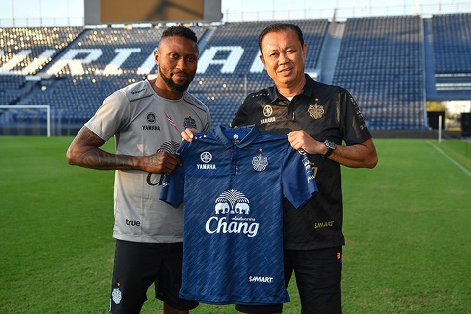 Samson bị CLB Thái Lan thanh lý hợp đồng, trở lại V-League thi đấu - 1
Samson bị CLB Thái Lan thanh lý hợp đồng khá sớm