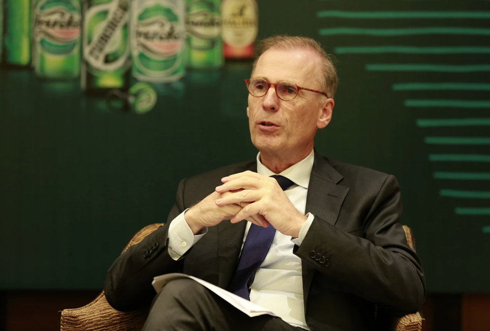 Tổng Giám đốc Carlsberg: Cam kết phát triển hơn nữa thương hiệu bia địa phương - 1
Ông Cees t Hart-Tổng Giám đốc Tập đoàn Carlsberg: Carlsberg luôn ủng hộ chủ trương thoái vốn của Chính phủ Việt Nam