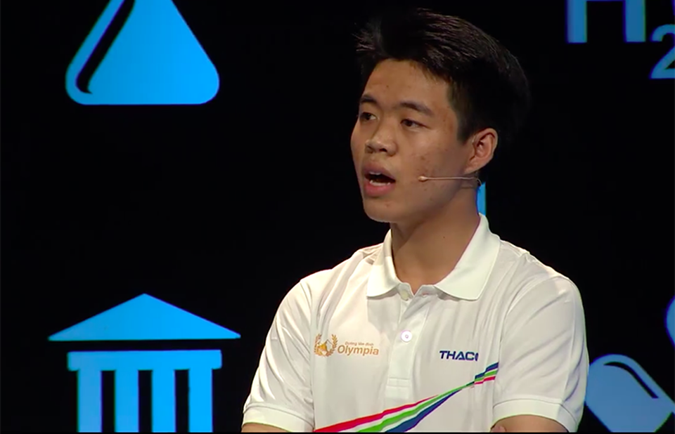 Nhà vô địch “không có đối thủ” trong cuộc thi tuần Đường lên đỉnh Olympia - 1 Nhất Tín thể hiện giọng ca hết sức ngọt ngào