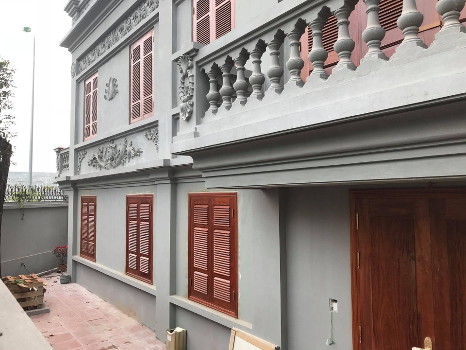 Gia đình cựu Thiếu tướng Nguyễn Thanh Hóa phá dỡ tầng biệt thự sai phép - 3 Gia đình cựu Thiếu tướng Nguyễn Thanh Hóa phá dỡ tầng biệt thự sai phép - 3