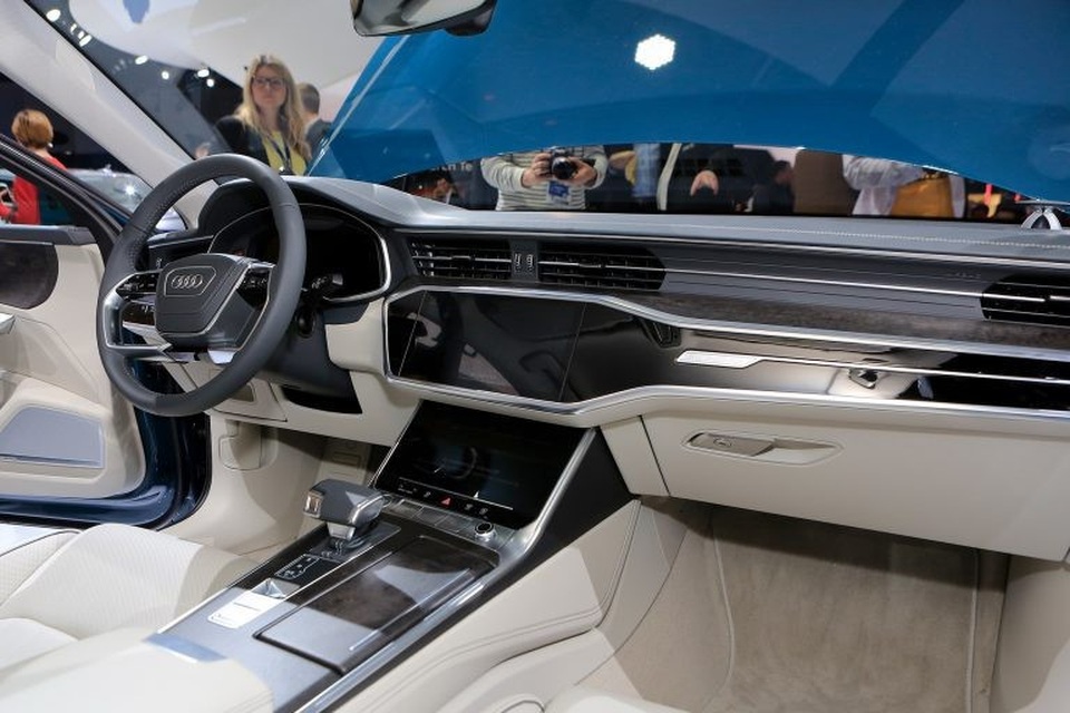 Audi A6 thế hệ mới - A8 thu nhỏ? - 2 Audi A6 thế hệ mới - A8 thu nhỏ? - 2