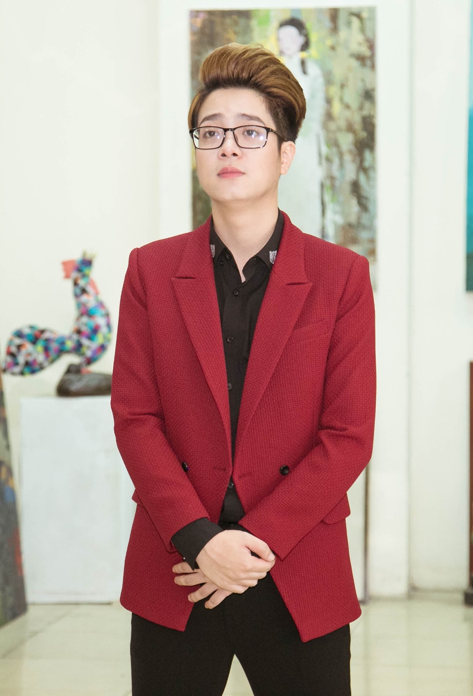 Bùi Anh Tuấn tiết lộ về mối tình đơn phương trong ngày Vanlentine trắng - 2 Bùi Anh Tuấn bảnh bao và thư sinh trong lần trở lại.