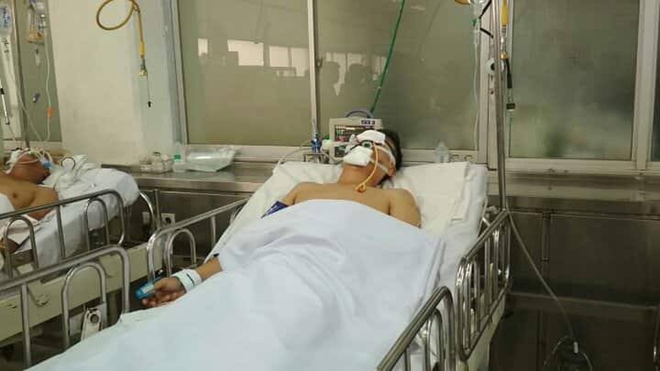 Thượng úy CSGT bị tông nguy kịch khi dừng xe vi phạm - 1 Chiến sĩ CSGT đang được điều trị tại Bệnh viện Chợ Rẫy