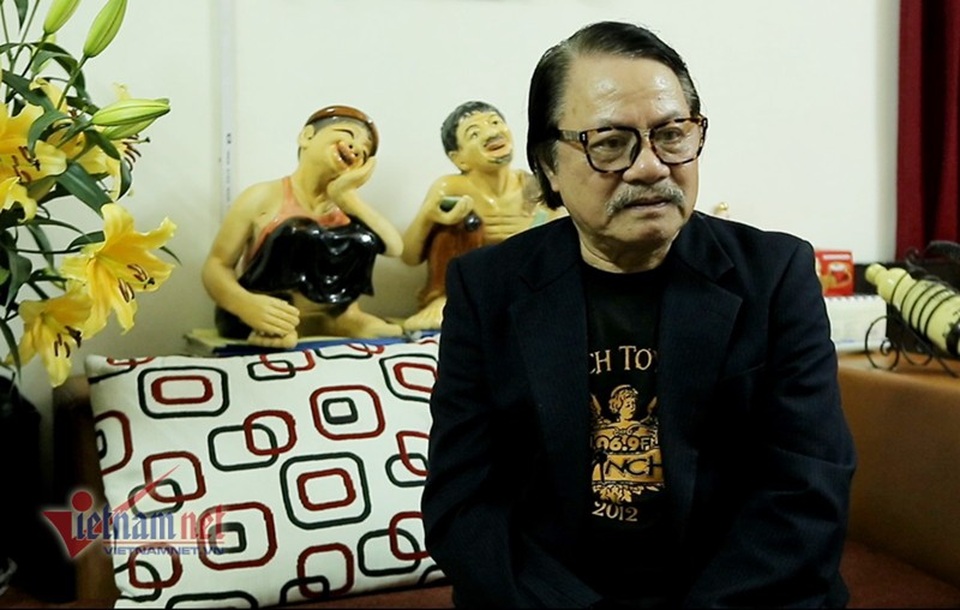 Cuộc sống của “Chí Phèo” Bùi Cường sau 36 năm - 1 
NSƯT Bùi Cường nhiều lần xúc động trong buổi phỏng vấn