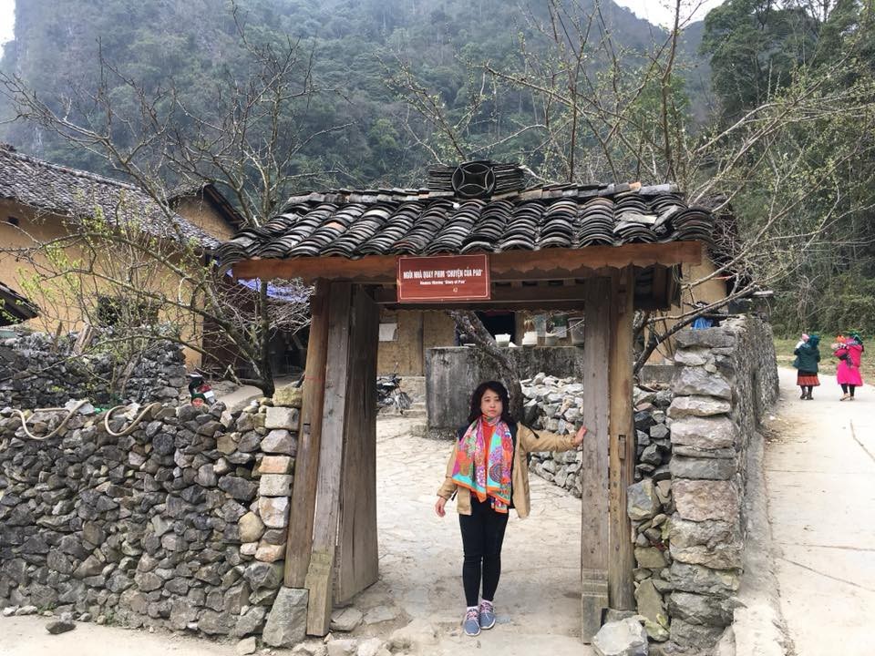 Ngôi nhà của Pao yên bình trên cao nguyên đá - 2