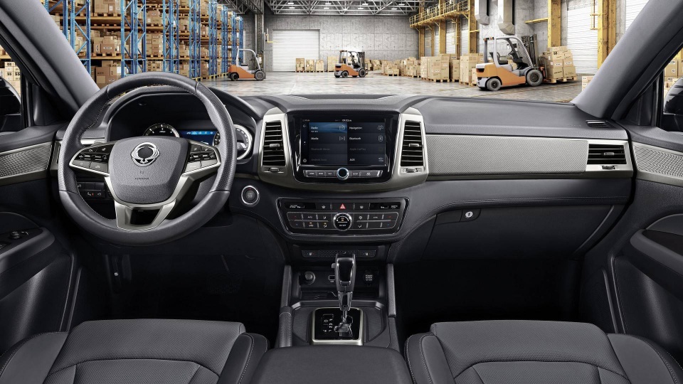 SsangYong Musso trở lại phân khúc bán tải - 3 SsangYong Musso trở lại phân khúc bán tải - 3